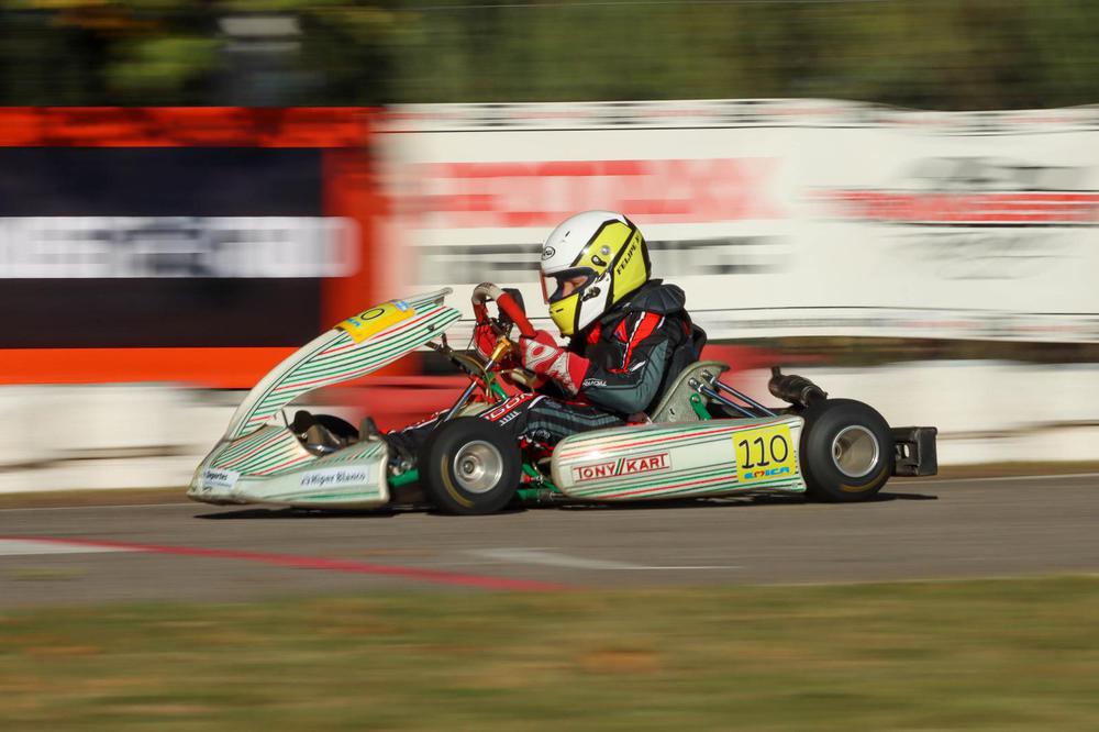 e36b70de-4cdc-4e2e-a643-42bf852a8e57