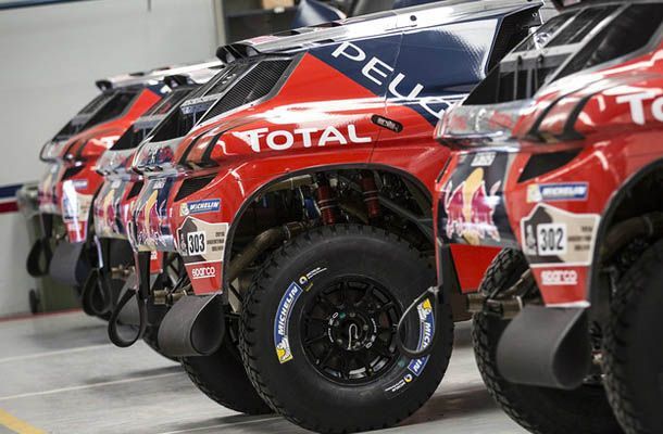 2008_dkr_peugeot