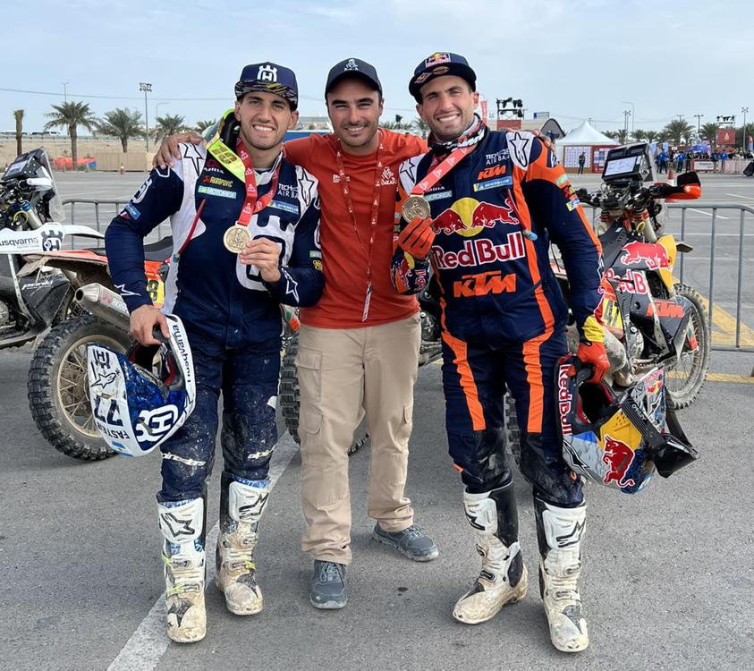 02 Leonardo Yoma junto a Kevin y Luciano Benavides en Arabia Saudita pag 2