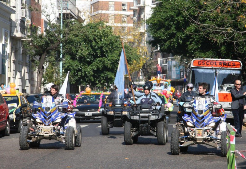 Marcos-y-Alejandro-Patronelli-solidarios-con-el-Hospital-de-Niños-Ricardo-Gutiérrez-800x550