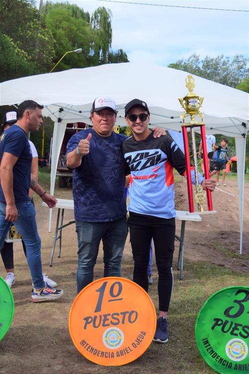 323573532_878234889969579_5893107089151143608_n