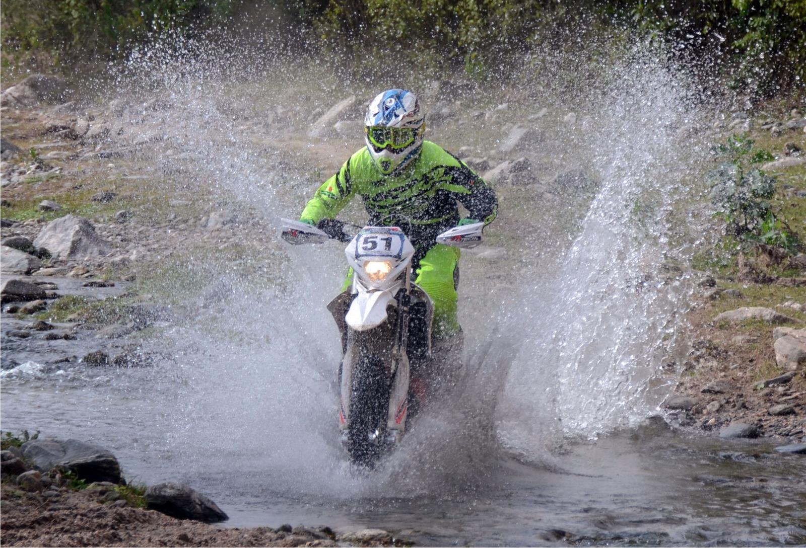 enduro cara 72