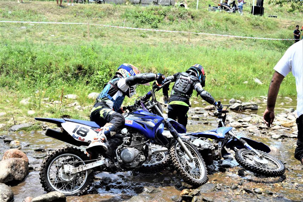 323269595_880010566681560_4203543060654940637_n