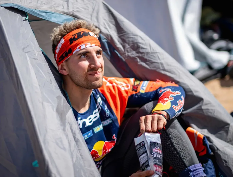 02 Luciano Benavides pag 2